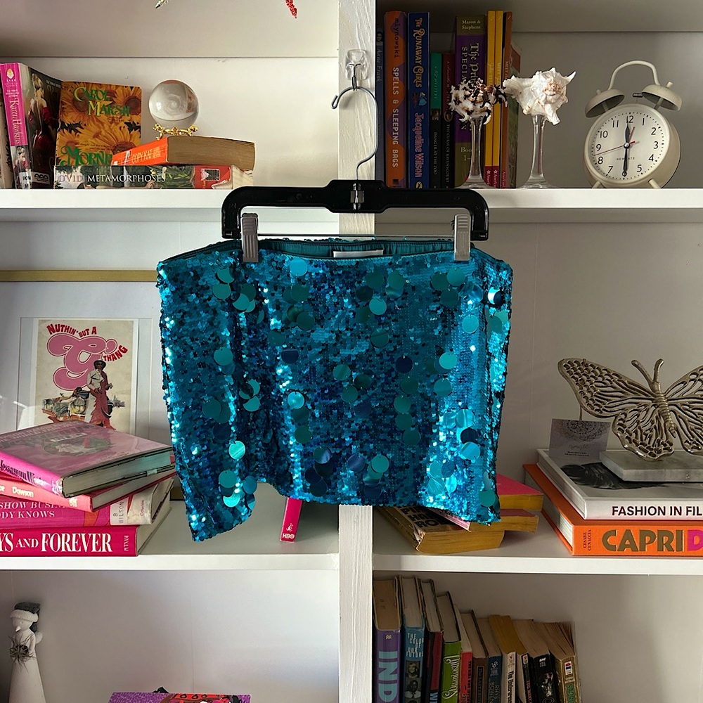 DANIELLE GUIZIO PAILLETTE SKIRT IN TROPIC